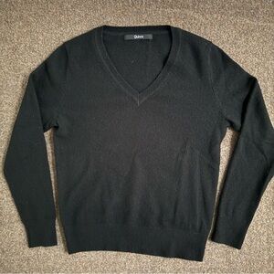 Quince Women’s Mongolian Cashmere V-Neck Sweater, Black, Size XS